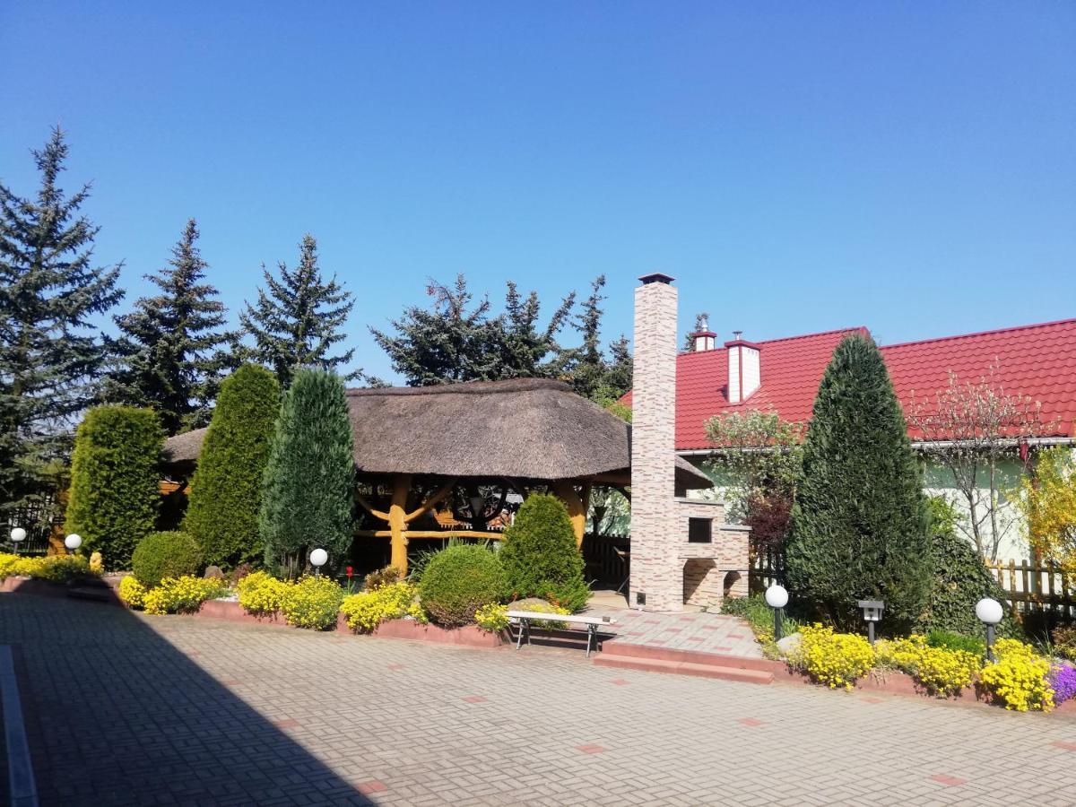 Noclegi I Restauracja Gracja Bełchatów 외부 사진