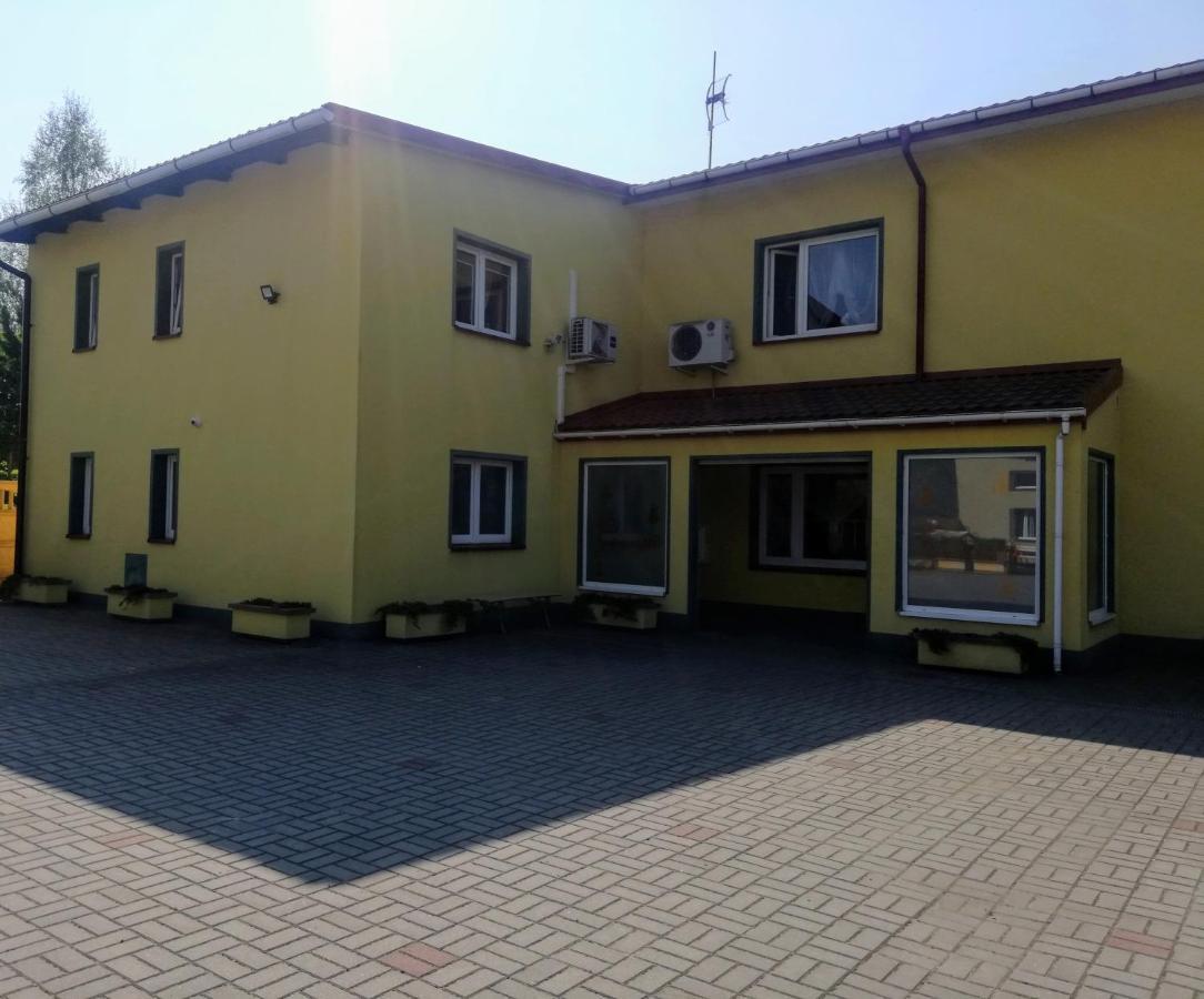 Noclegi I Restauracja Gracja Bełchatów 외부 사진